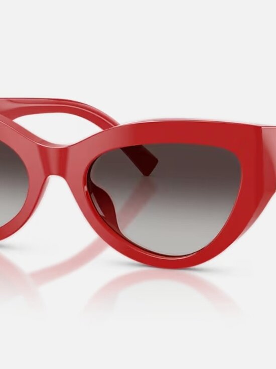 New red Dolce&Gabbana DG4536  sunglasses foe Women main image 5